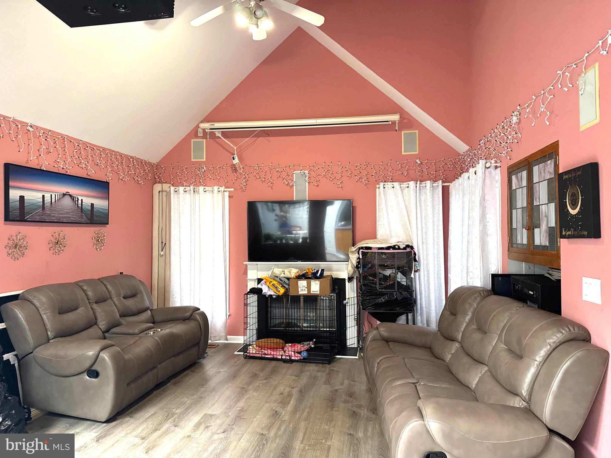 9348 Creekview Drive Laurel, MD 20708 - Photo 20 of 58 SECOND LIVING ROOM PICTURE 2