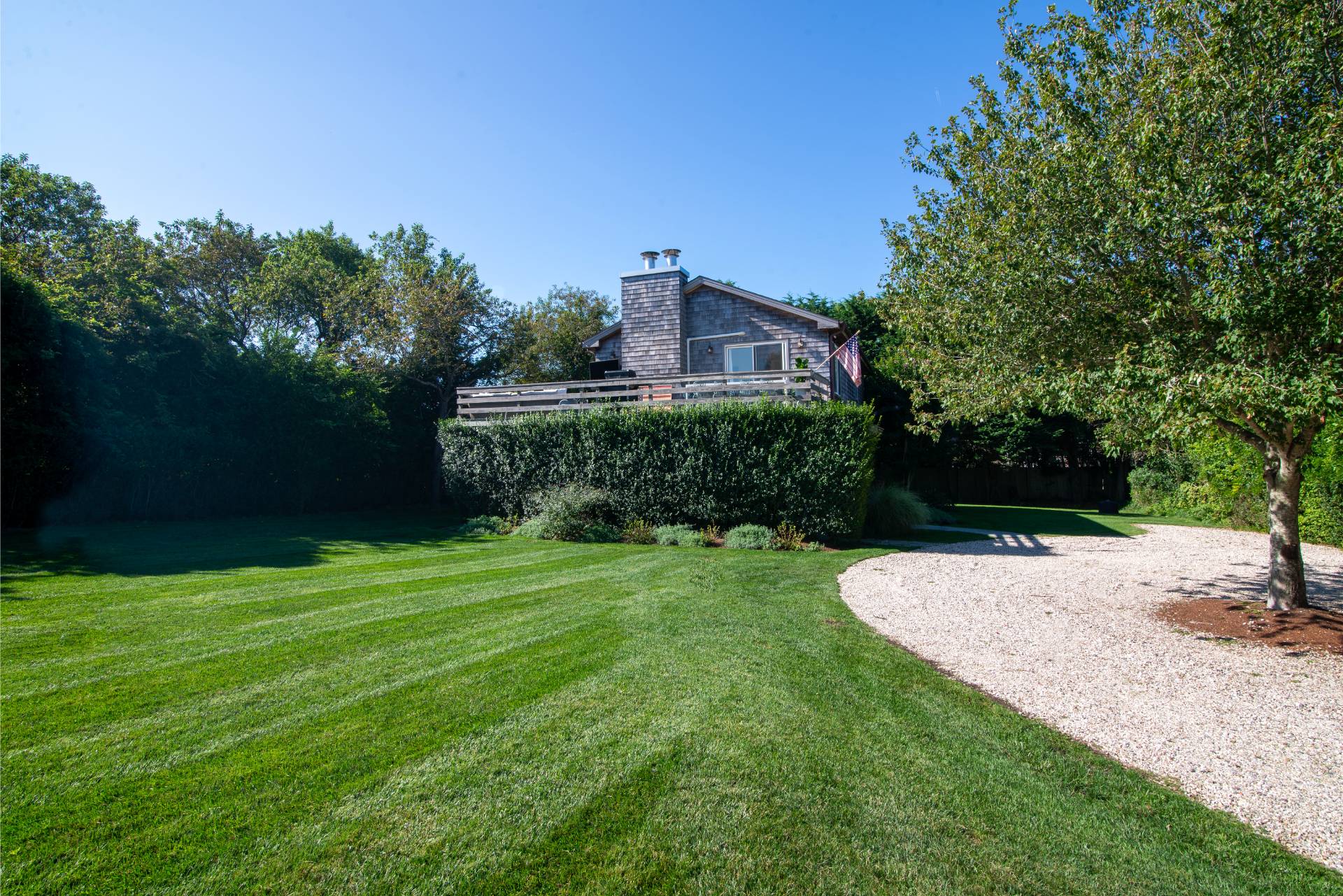 28 Ditch Plains Road Montauk, NY 11954 - Photo 29 of 30 a view of a back yard