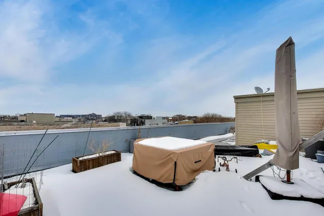 $3,800 | 1509 North Campbell Avenue, Unit 3N, Chicago, IL 60622