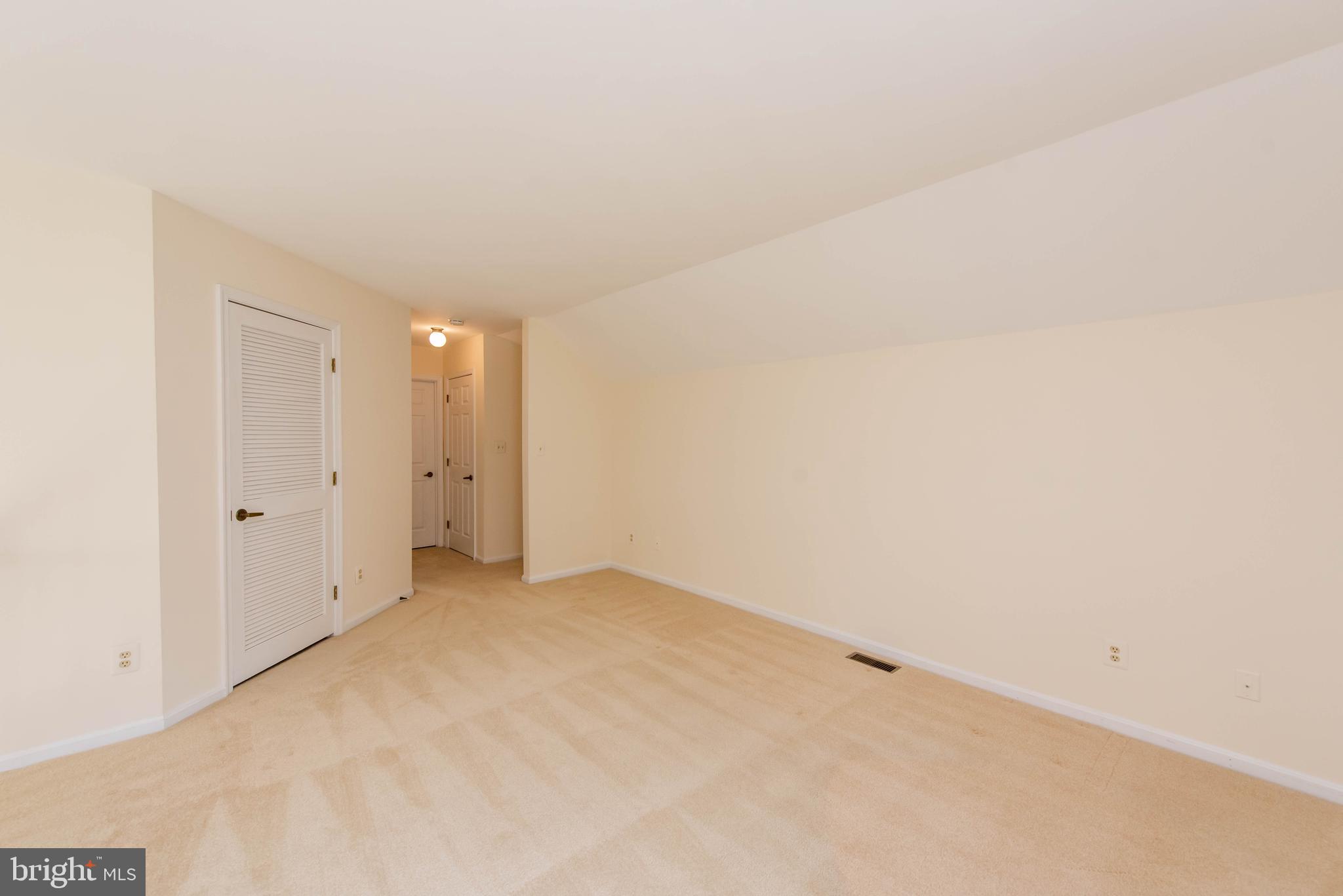 785 Eastern Point Road Annapolis, MD 21401 - Photo 40 of 67 Upper Landing/Loft