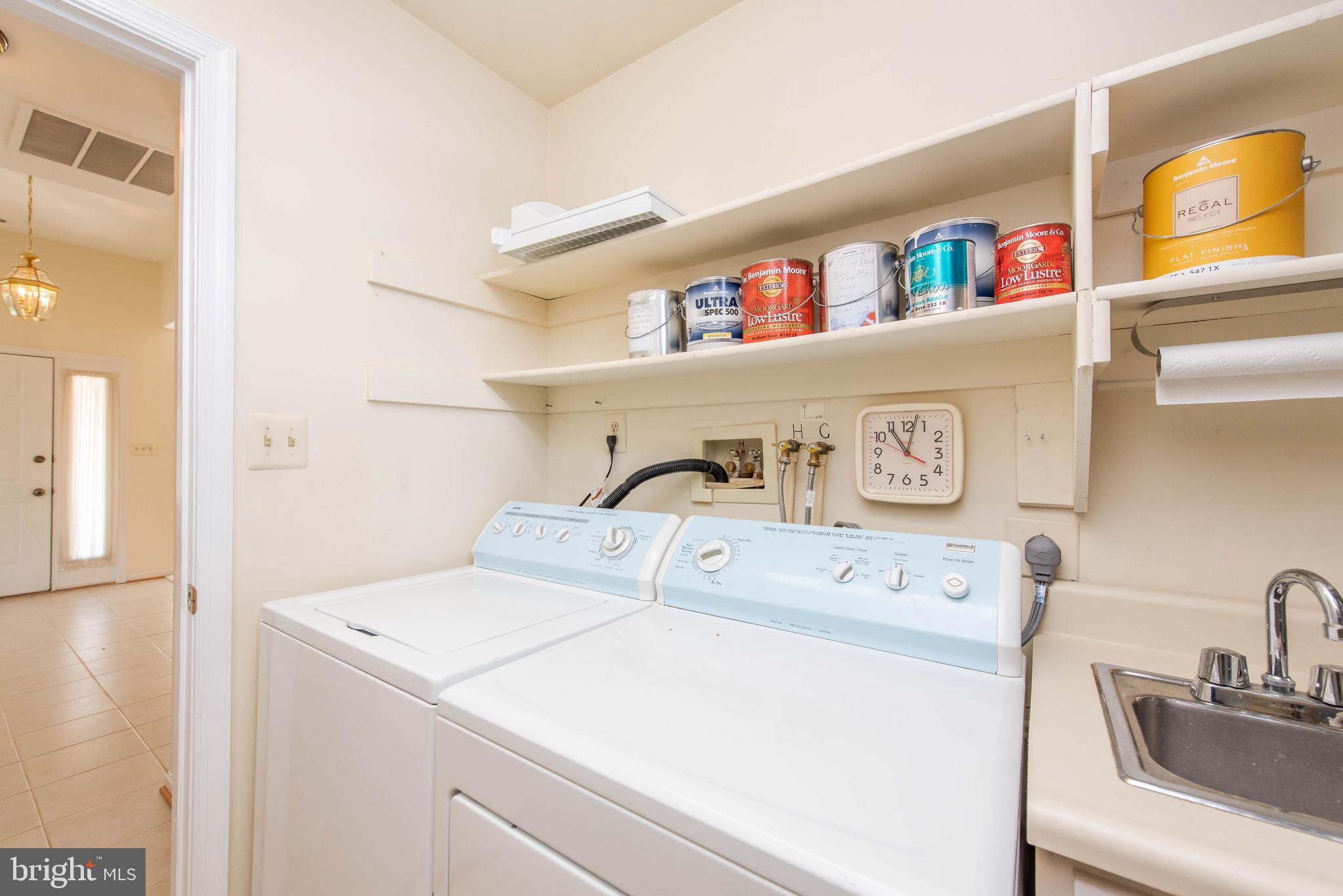 785 Eastern Point Road Annapolis, MD 21401 - Photo 50 of 67 Laundry