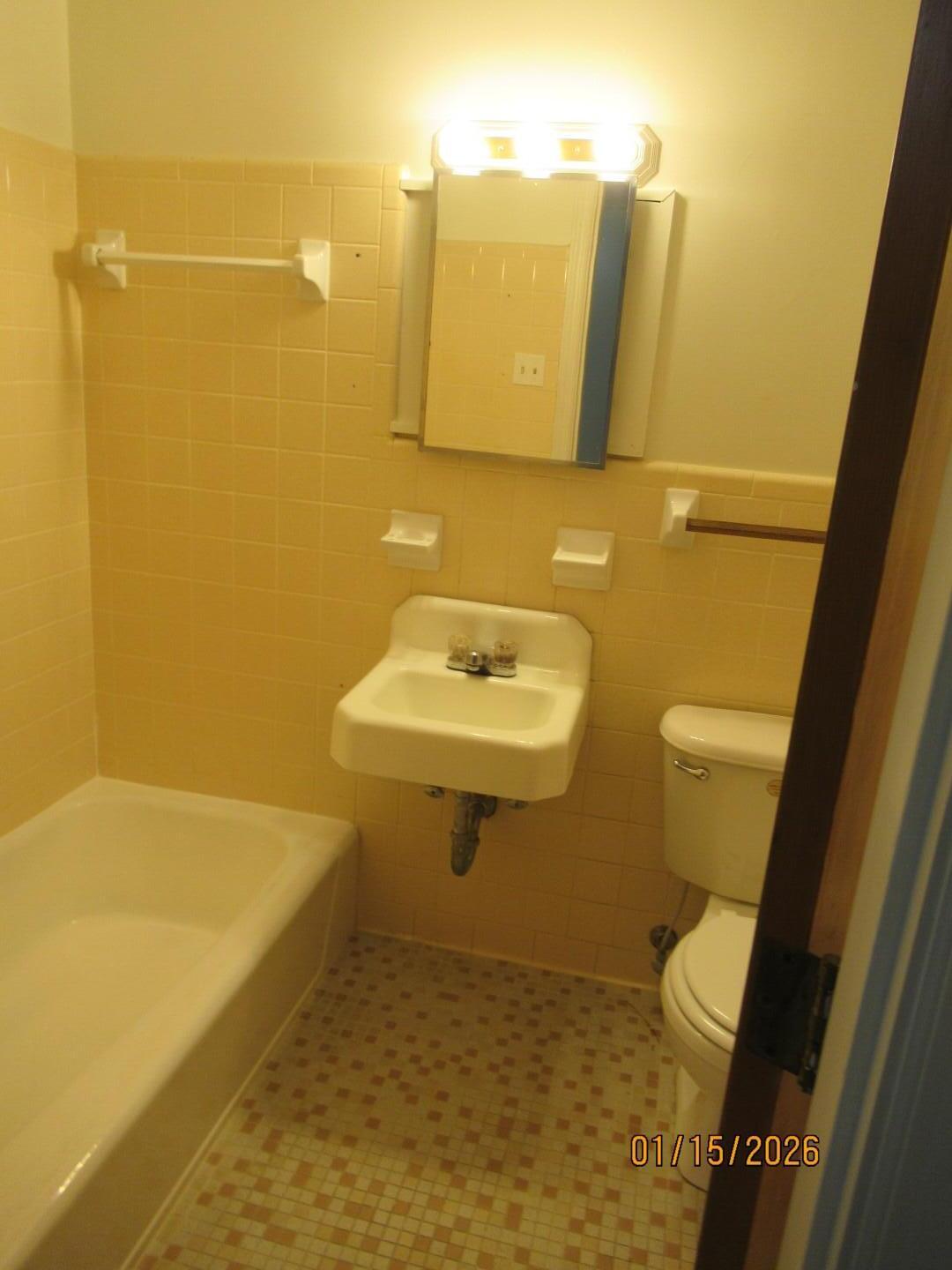 326 West Hampton Avenue, Unit 10 Sumter, SC 29150 - Photo 9 of 14