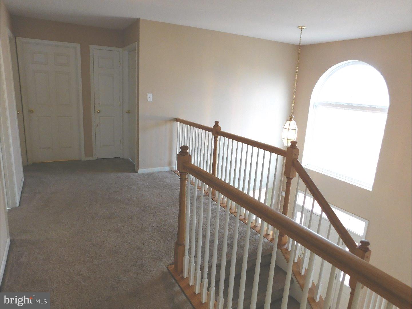 7 Log Cabin Road Sicklerville, NJ 08081 - Photo 14 of 25 Hallway