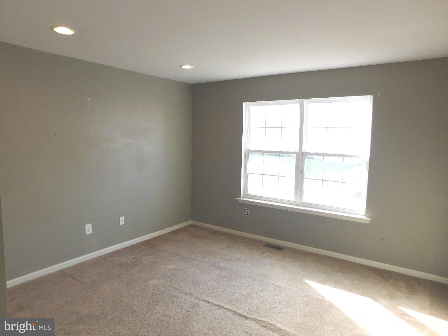 7 Log Cabin Road Sicklerville, NJ 08081 - Photo 15 of 25 Bedroom 2