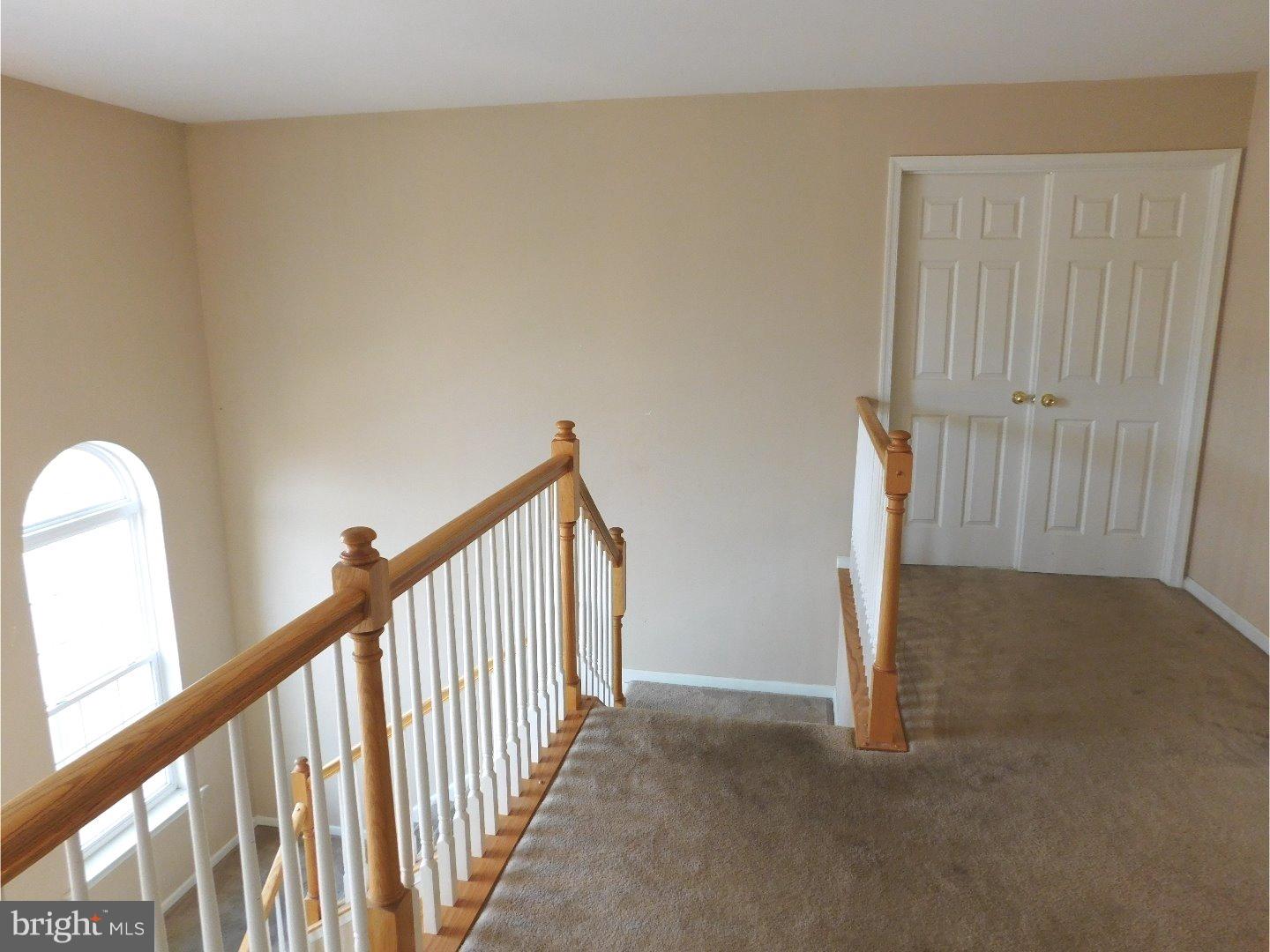 7 Log Cabin Road Sicklerville, NJ 08081 - Photo 9 of 25 Hallway