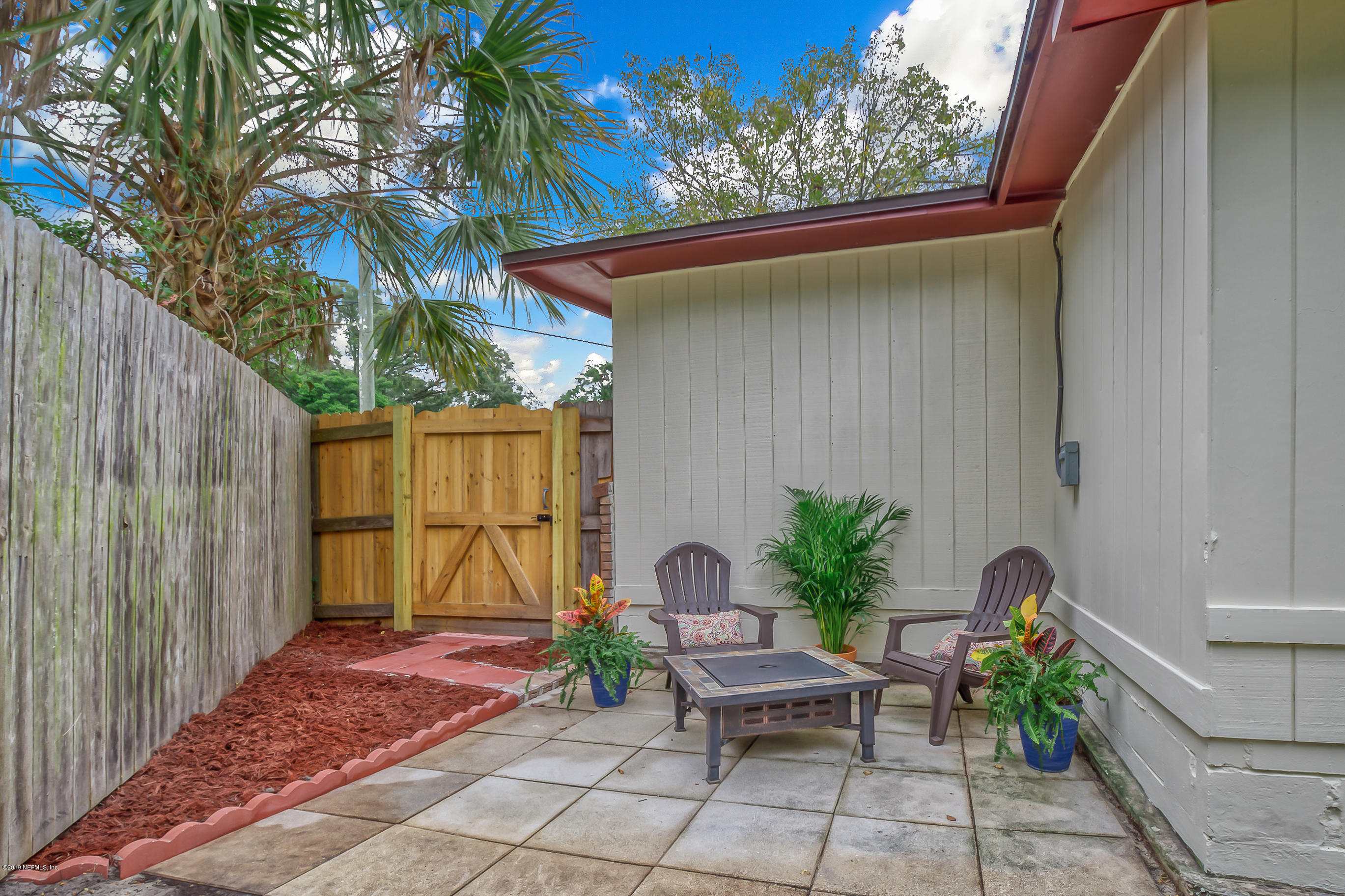 2972 Lopez Road Jacksonville, FL 32216 - Photo 9 of 37 shawnjollyrawphotography.com-19