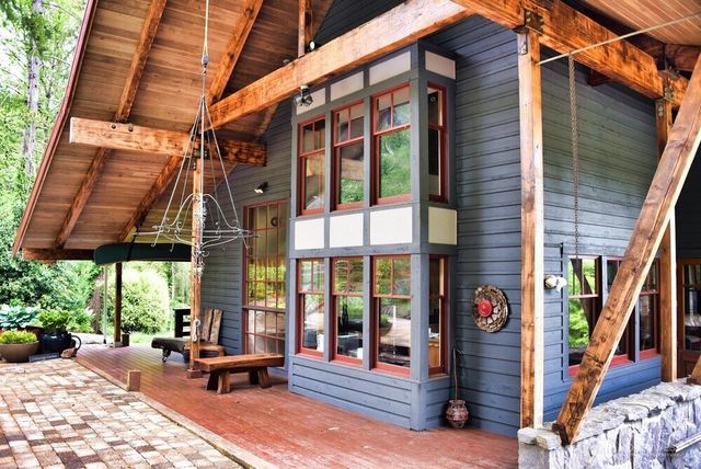 a view of a building with sitting area