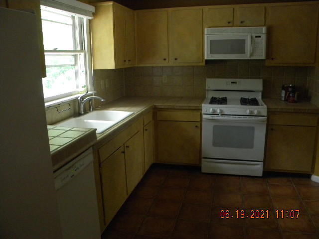 3718 Forest Road Roanoke, VA 24015 - Photo 6 of 28 forest (3)