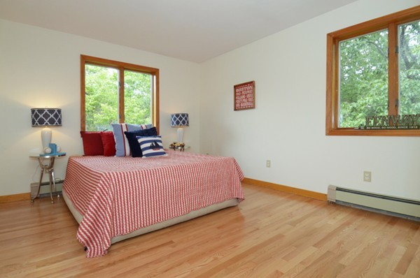 27 Surrey Road Winchester, MA 01890 - Photo 18 of 30 Gallery Image 18