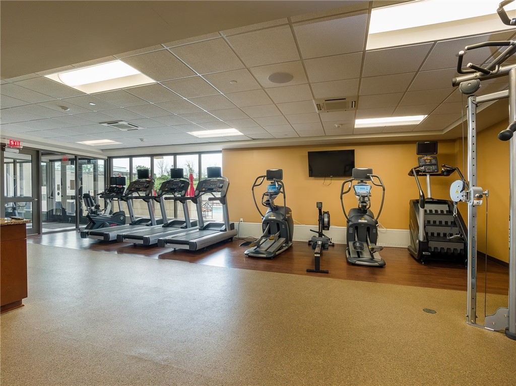 216 Bretlyn Circle Brighton, NY 14618 - Photo 12 of 48 Exercise/gym on site!