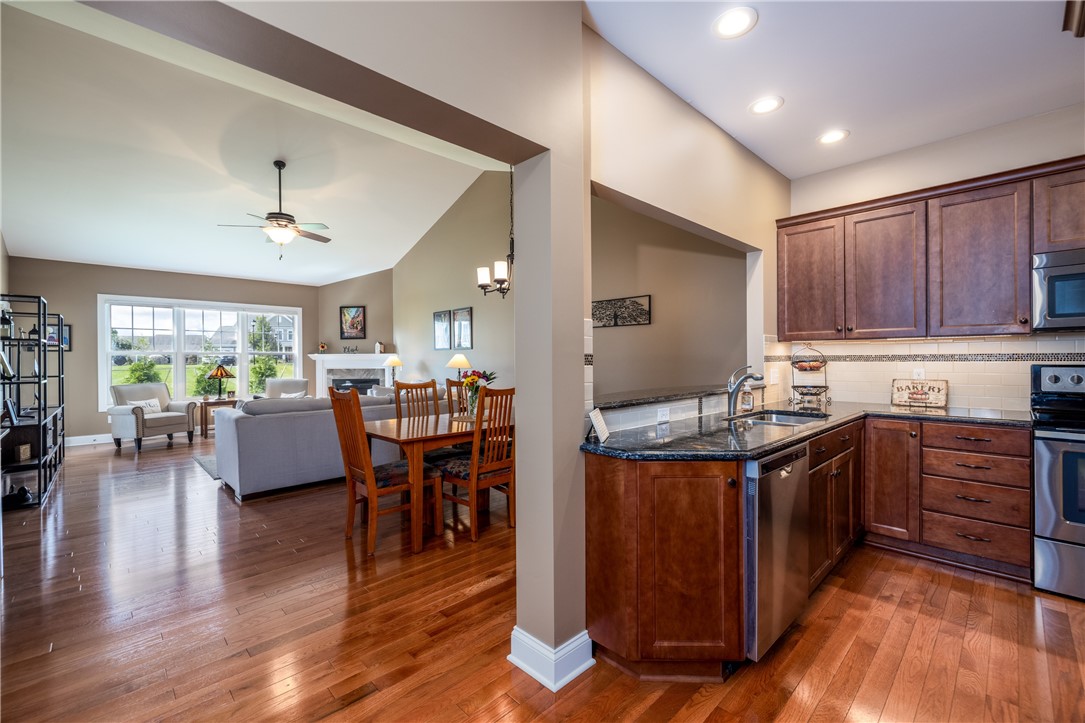 216 Bretlyn Circle Brighton, NY 14618 - Photo 34 of 48