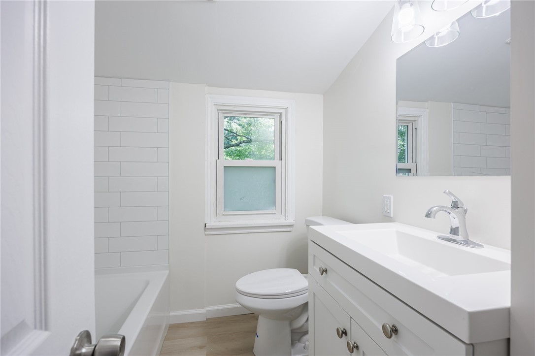 139 Crescent Road Perinton, NY 14450 - Photo 26 of 41