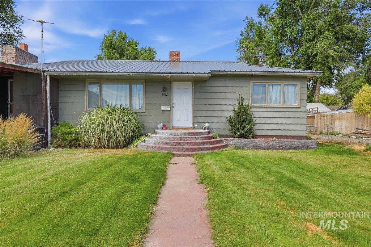 1060 F Street West Vale, OR 97918 - Photo 3 of 37
