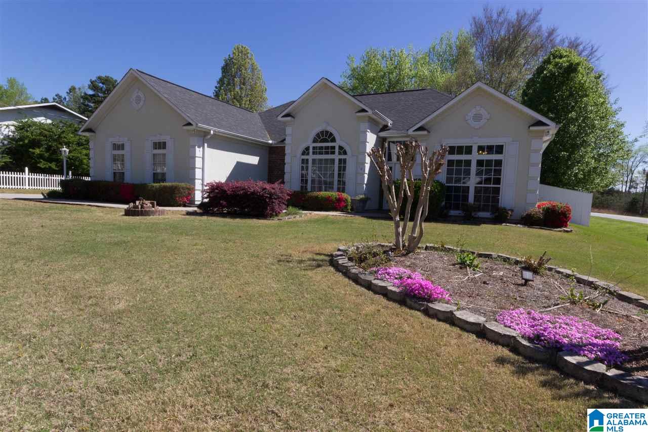 101 Huntington Trace Anniston, AL 36207 - Photo 2 of 48