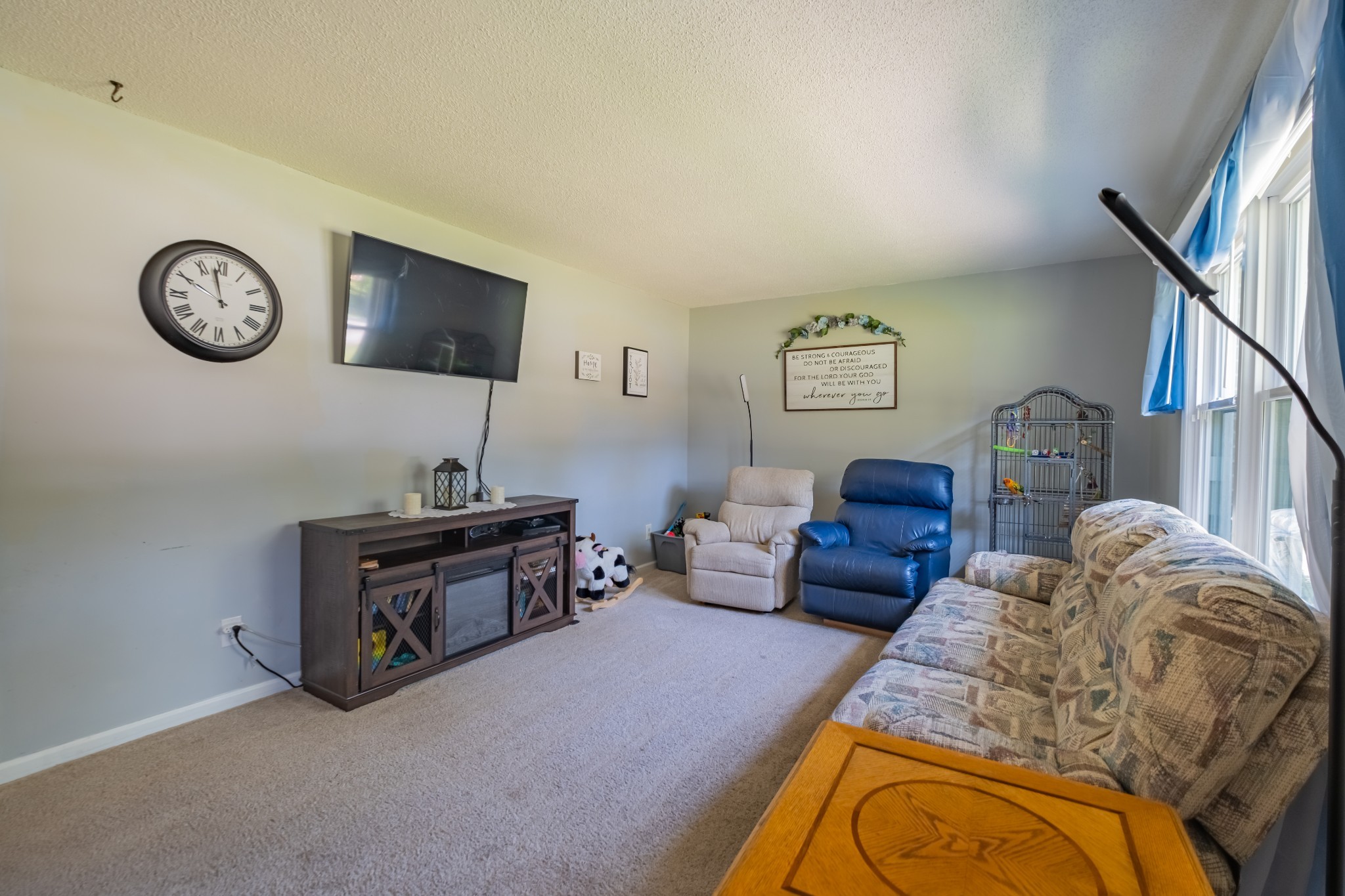 102 Aldrin Street Tullahoma, TN 37388 - Photo 5 of 47