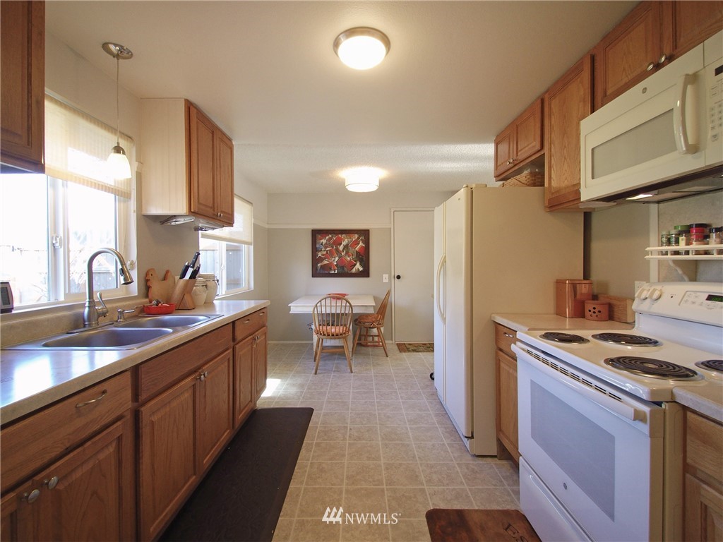 330 Bay View Street Sequim, WA 98382 - Photo 12 of 25 Gallery Image 12