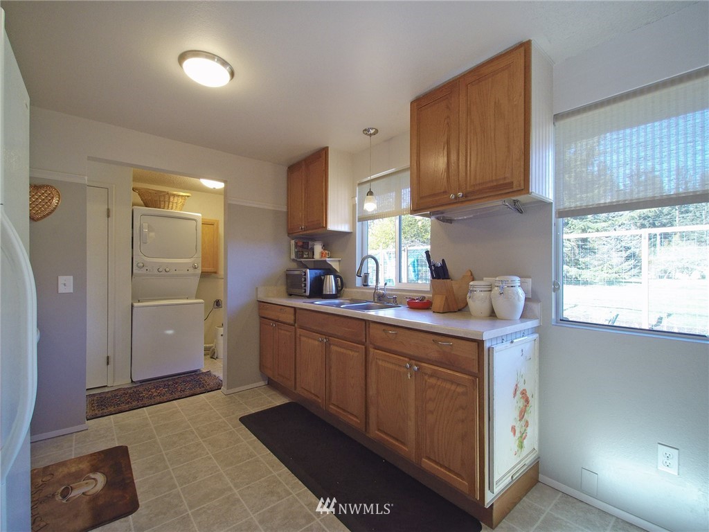 330 Bay View Street Sequim, WA 98382 - Photo 10 of 25 Gallery Image 10