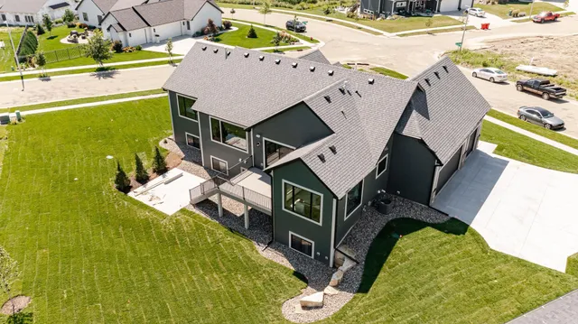 $949,900 | 3185 Bella Terra Lane Northeast, Rochester, MN 55906