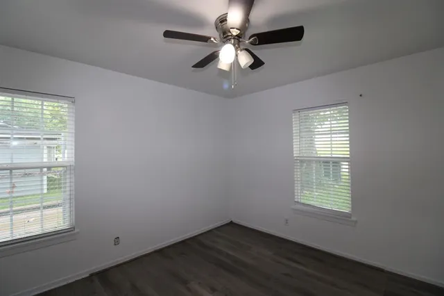 $1,299 | 17 MacArthur Drive, Unit A, Denison, TX 75020