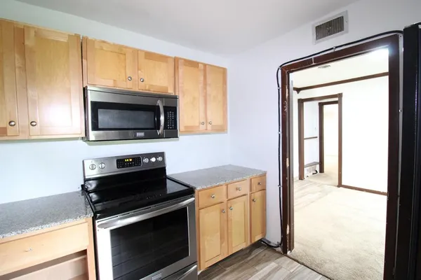 $1,299 | 17 MacArthur Drive, Unit A, Denison, TX 75020