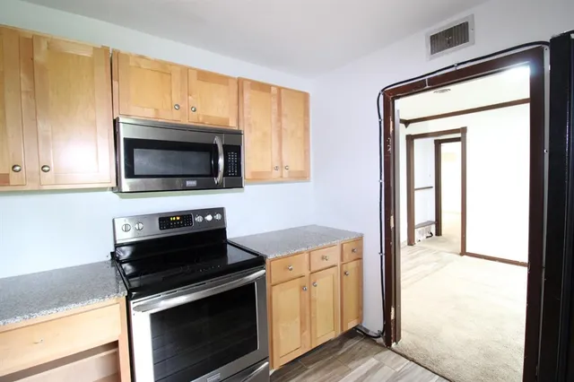 $1,299 | 17 MacArthur Drive, Unit A, Denison, TX 75020