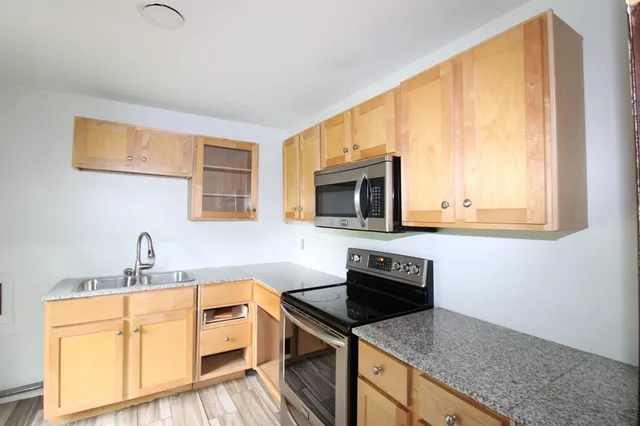 $1,299 | 17 MacArthur Drive, Unit A, Denison, TX 75020