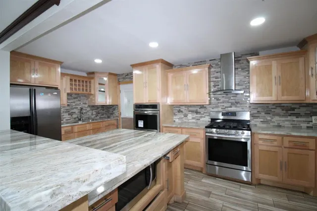 $1,299 | 17 MacArthur Drive, Unit A, Denison, TX 75020