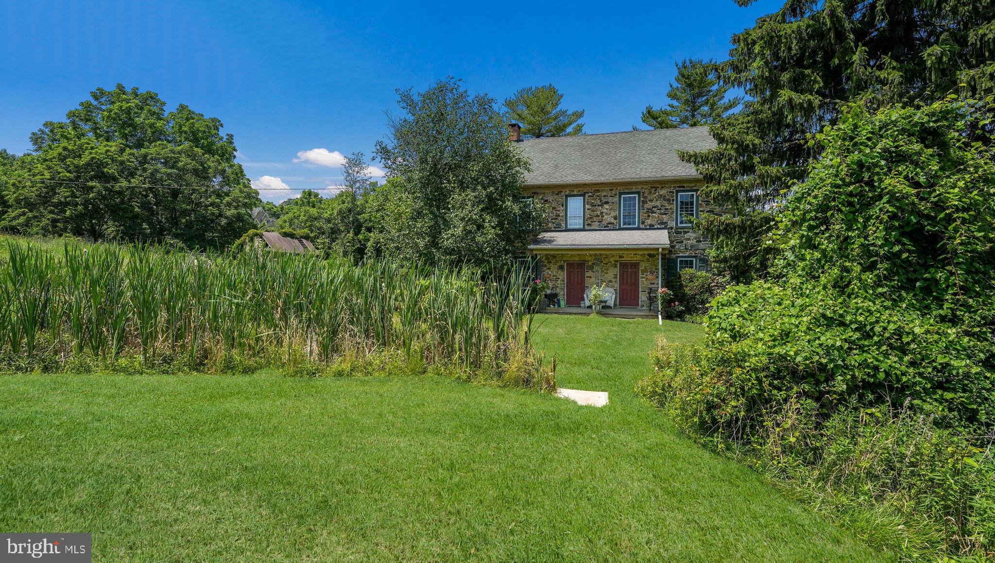 2186 Church View Road Coopersburg, PA 18036 - Photo 5 of 24 Gallery Image 5