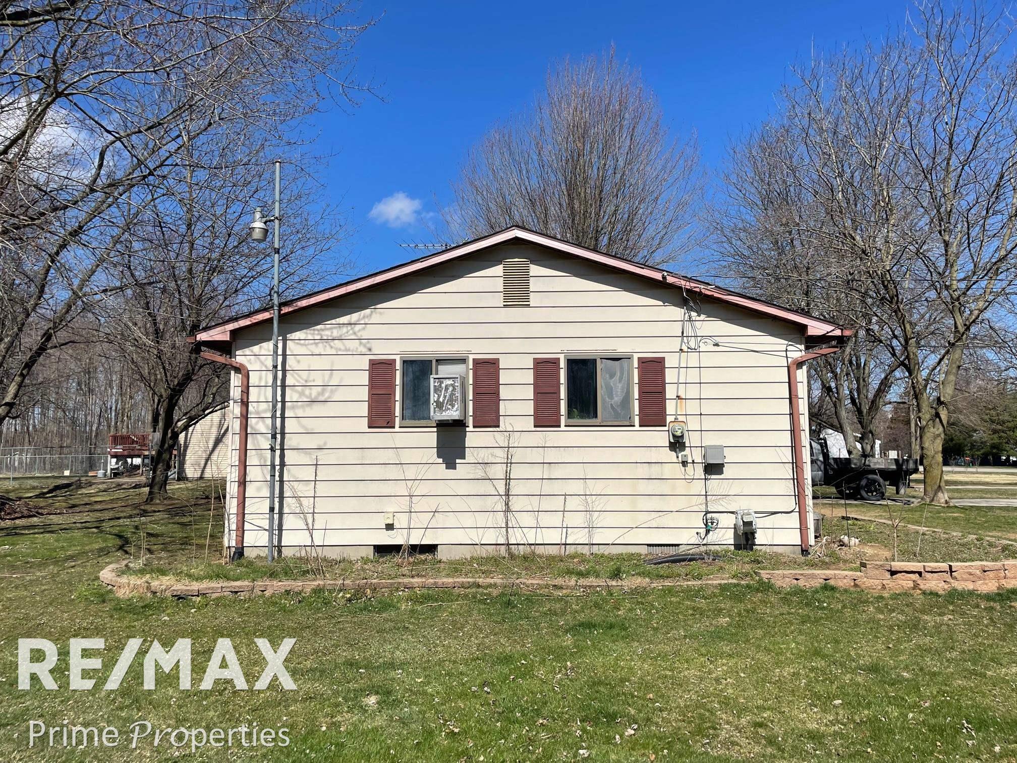12083 Seymour Road Montrose, MI 48457 - Photo 29 of 35 Gallery Image 29