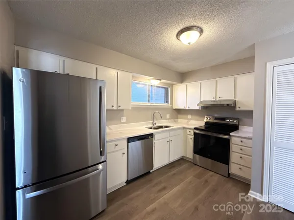 $1,495 | 11537 Turn Stone Court, Charlotte, NC 28226