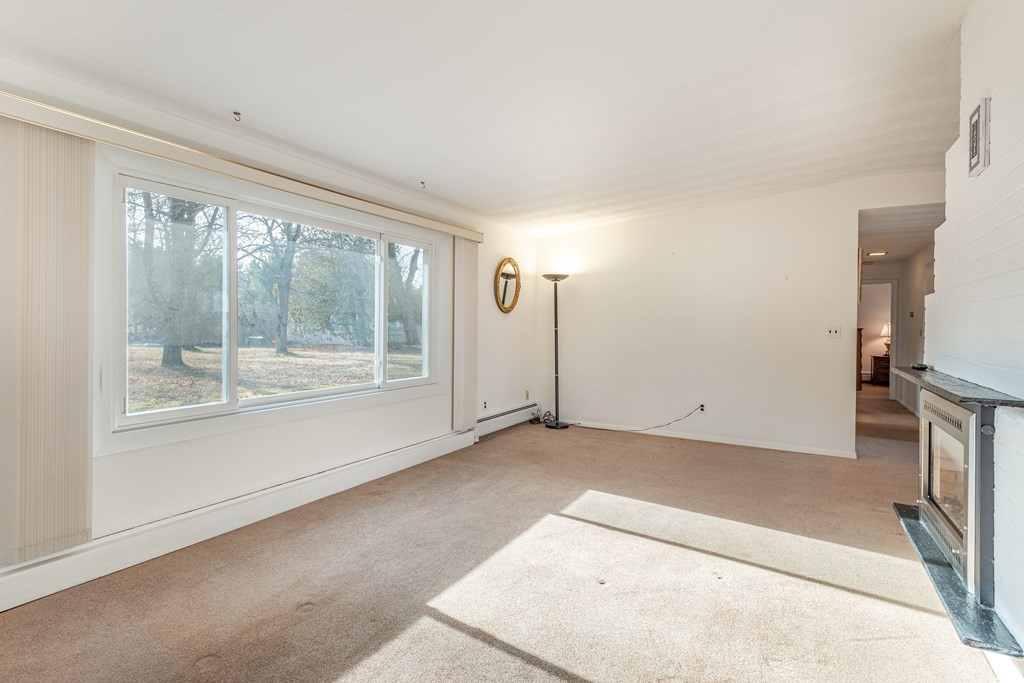 8 Jessie Road Chelmsford, MA 01824 - Photo 17 of 36