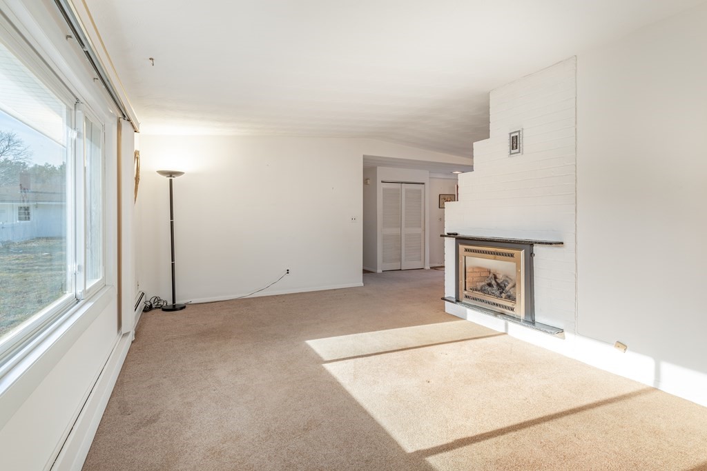 8 Jessie Road Chelmsford, MA 01824 - Photo 18 of 36