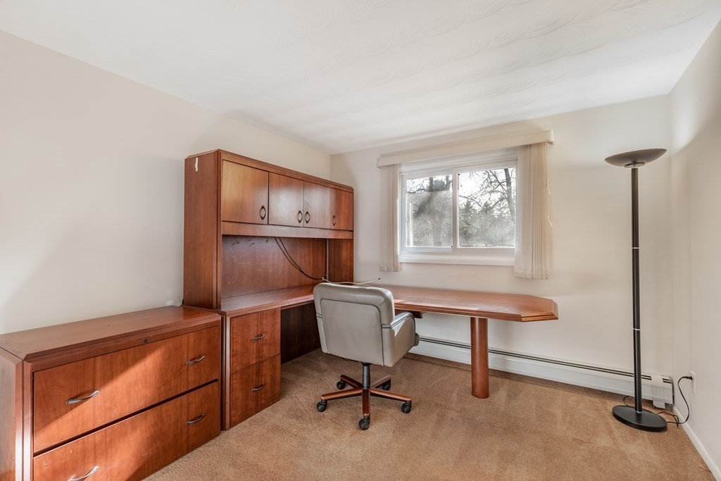 8 Jessie Road Chelmsford, MA 01824 - Photo 19 of 36