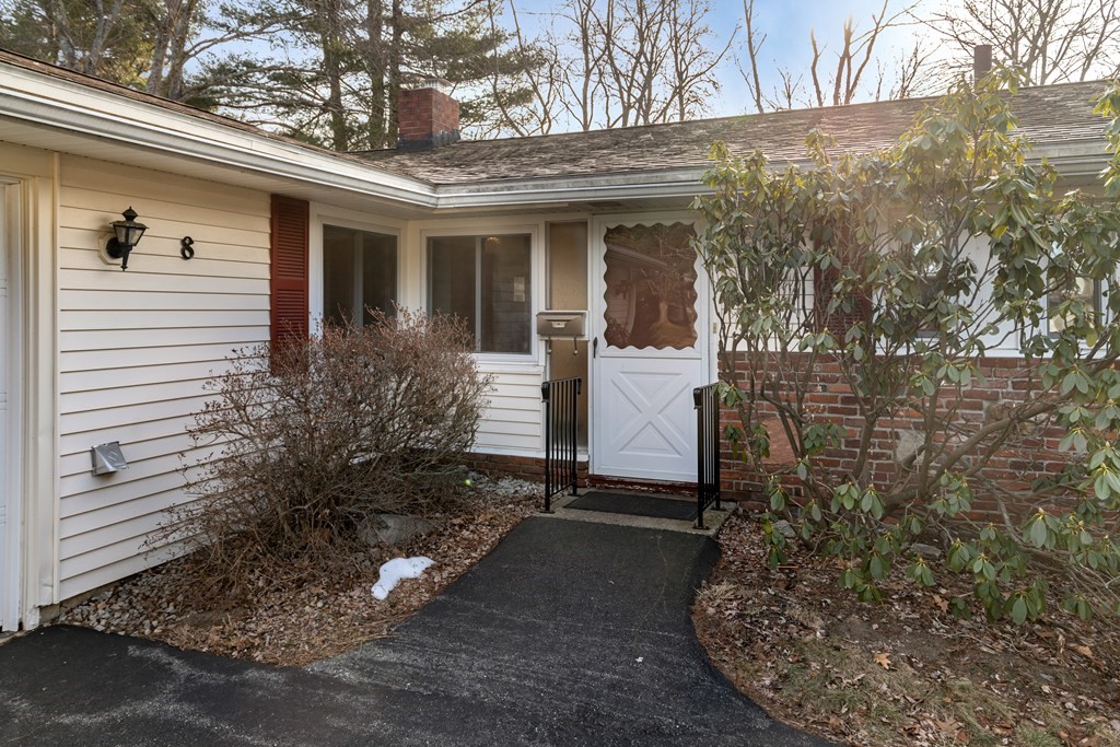 8 Jessie Road Chelmsford, MA 01824 - Photo 4 of 36