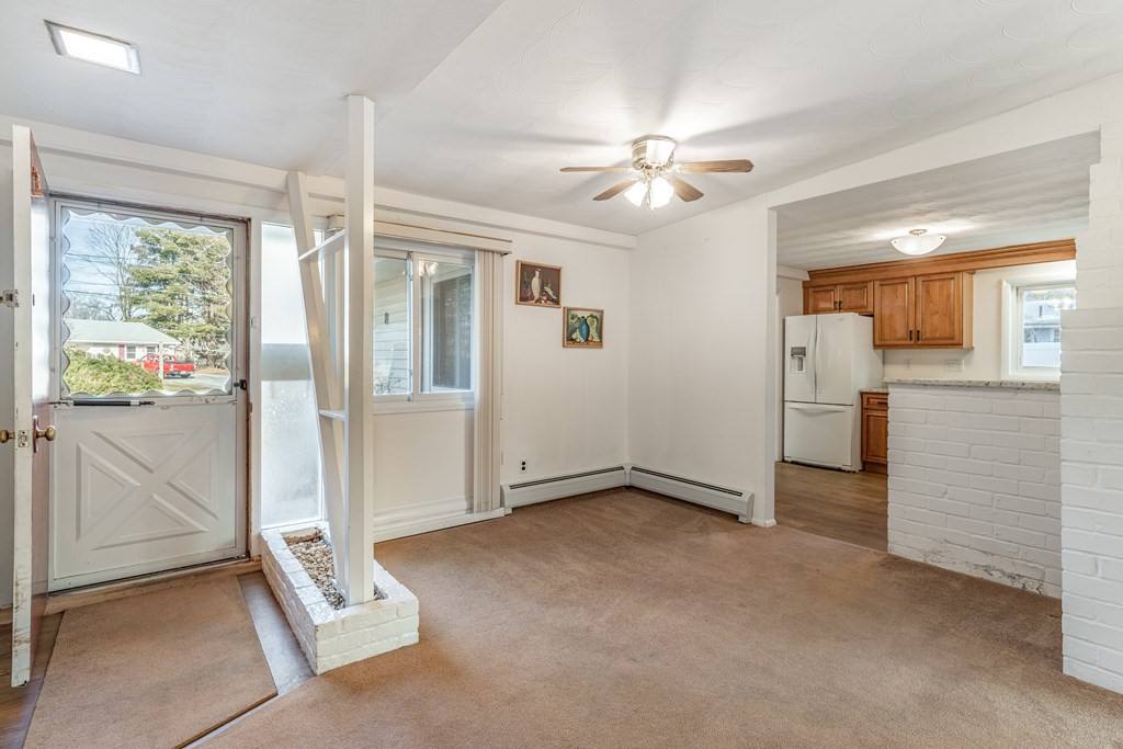 8 Jessie Road Chelmsford, MA 01824 - Photo 7 of 36