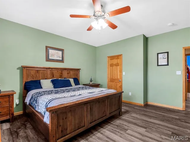 $365,000 | 6 Broken Arrow Court, Byrnes Mill, MO 63025