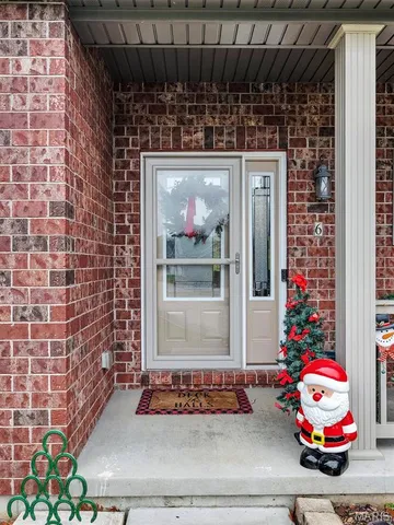 $365,000 | 6 Broken Arrow Court, Byrnes Mill, MO 63025