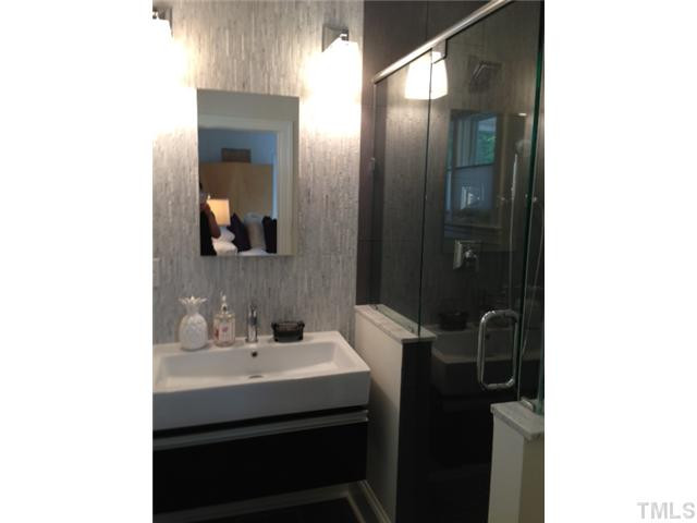 1505 Brooks Avenue Raleigh, NC 27607 - Photo 8 of 12 Photo 8