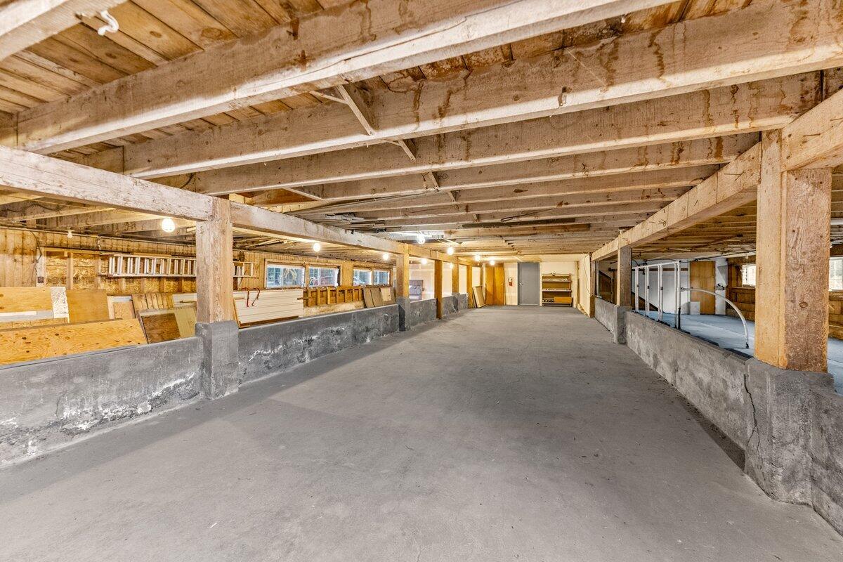 110 Squaw Valley Road McCloud, CA 96057 - Photo 21 of 25 a view of a car garage