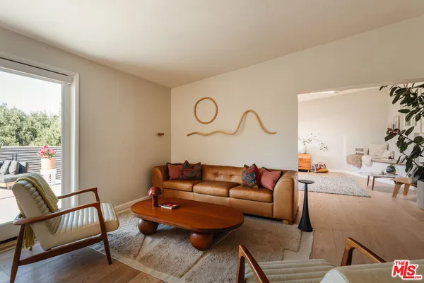 $1,585,000 | 21114 Colina Drive, Topanga, CA 90290