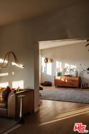$1,585,000 | 21114 Colina Drive, Topanga, CA 90290