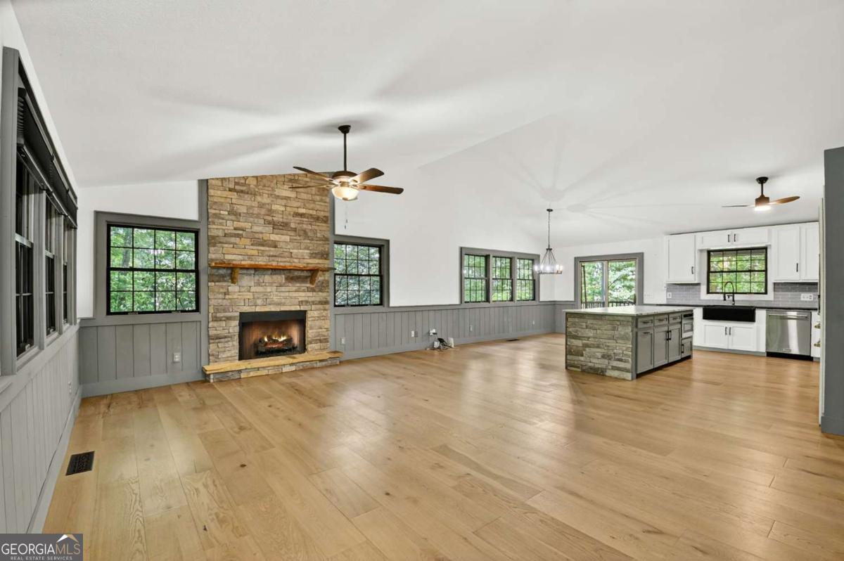 37 River Ridge Lane Blue Ridge, GA 30513 - Photo 4 of 37