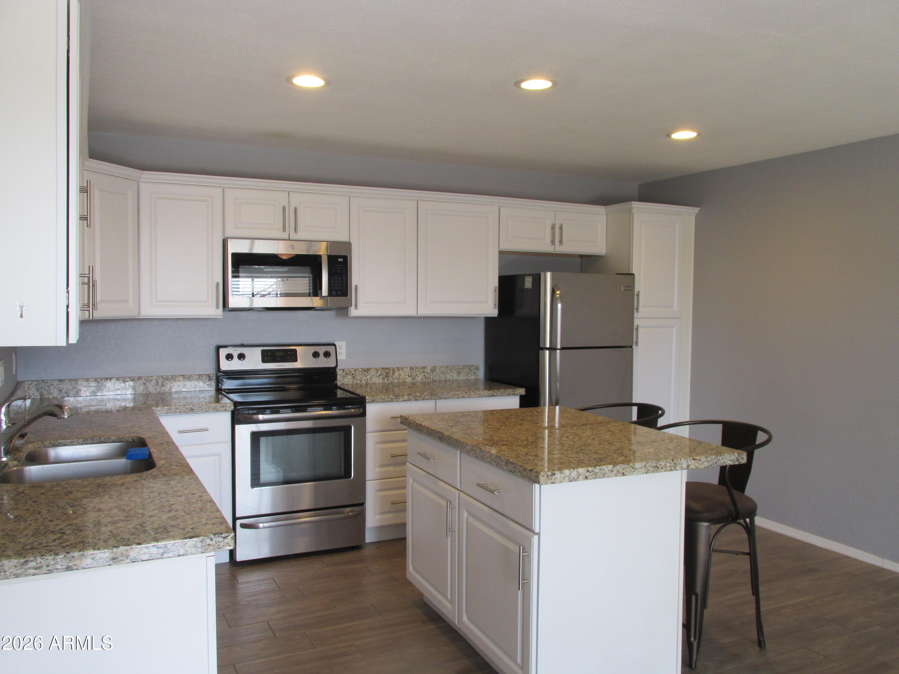 1440 North Idaho Road, Unit 1046 Apache Junction, AZ 85119 - Photo 2 of 18 IMG_2412