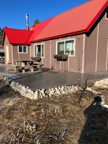 $275,000 | 119 Manard Avenue, Fairfield, ID 83327