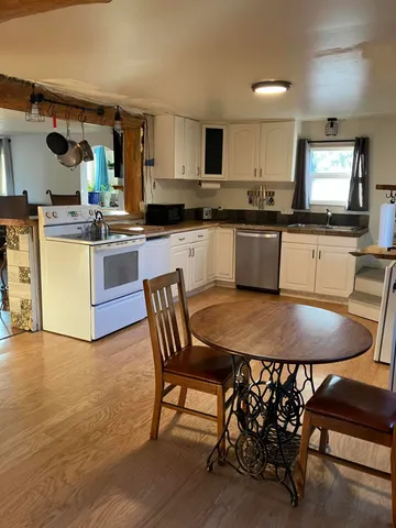 $275,000 | 119 Manard Avenue, Fairfield, ID 83327