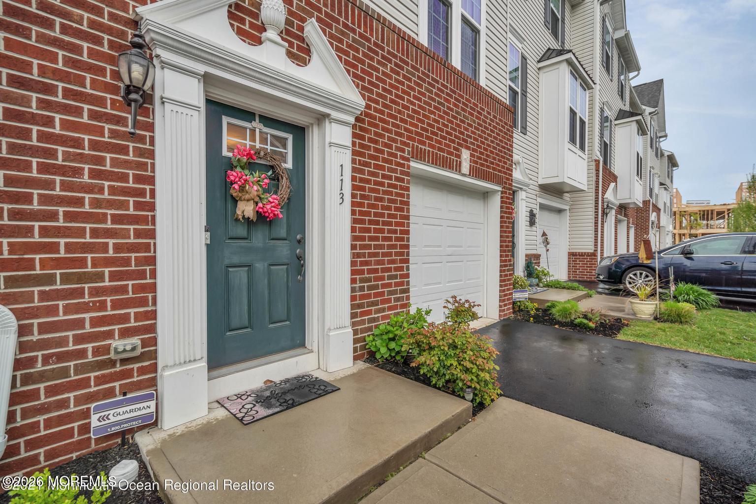 113 Spirit Way, Unit 313 Brick, NJ 08723 - Photo 3 of 33 20210503183614055899000000-o