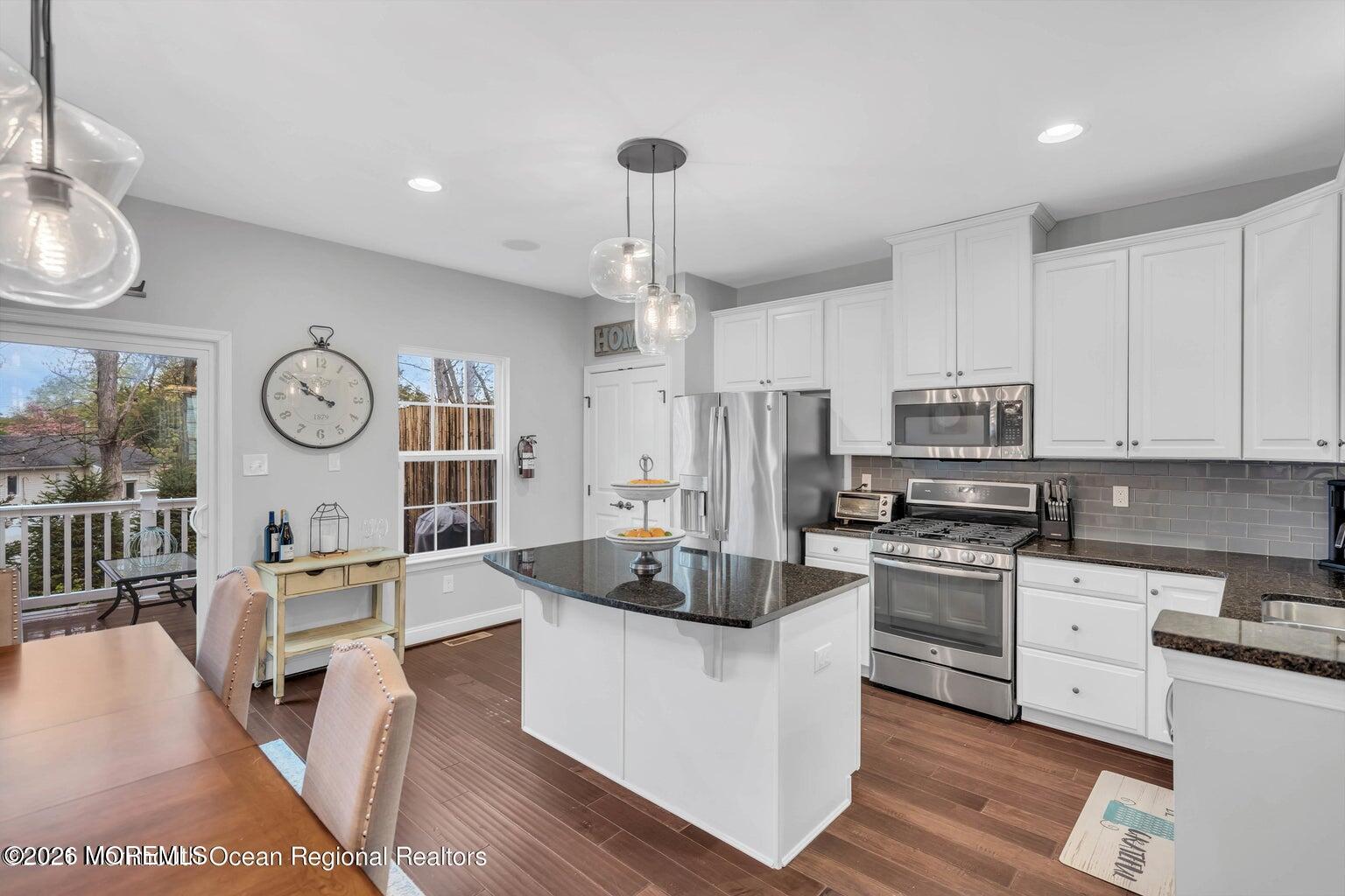113 Spirit Way, Unit 313 Brick, NJ 08723 - Photo 10 of 33 20210503184141590635000000-o