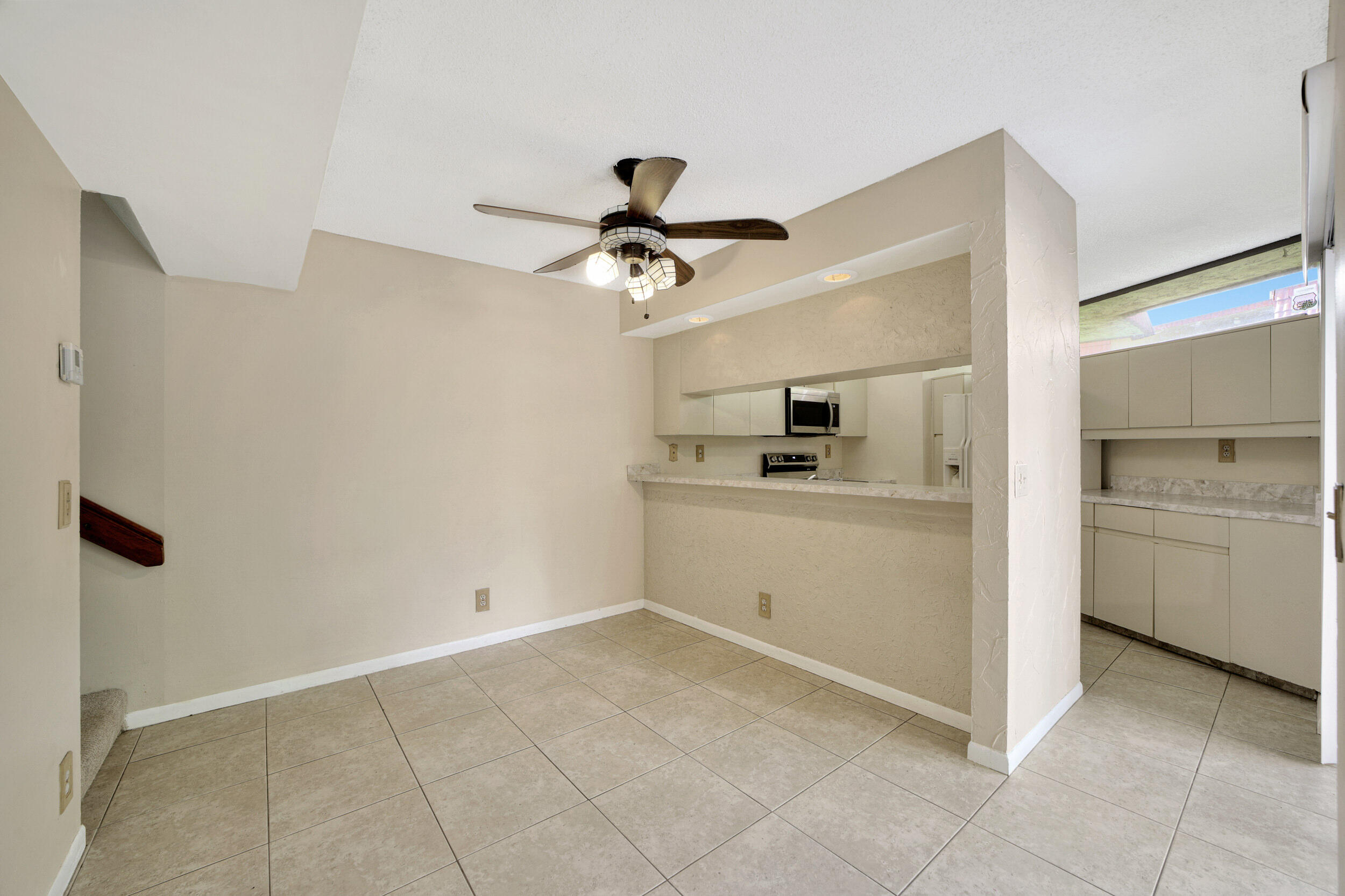 8377 Trent Court, Unit A Boca Raton, FL 33433 - Photo 18 of 33 27_22226103