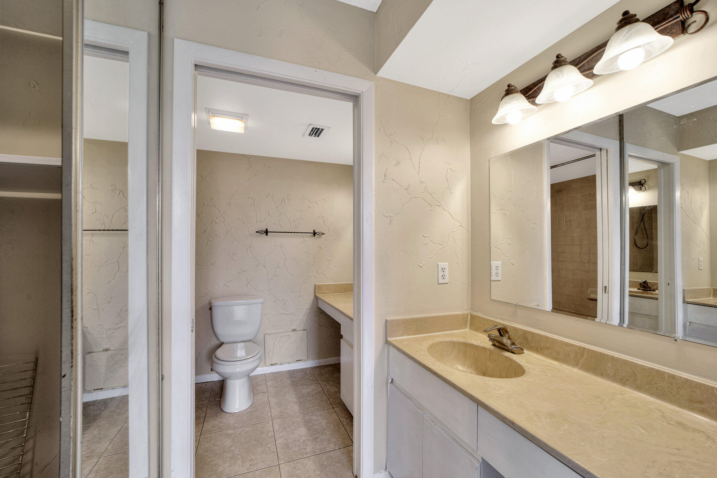 8377 Trent Court, Unit A Boca Raton, FL 33433 - Photo 29 of 33 38_22226168