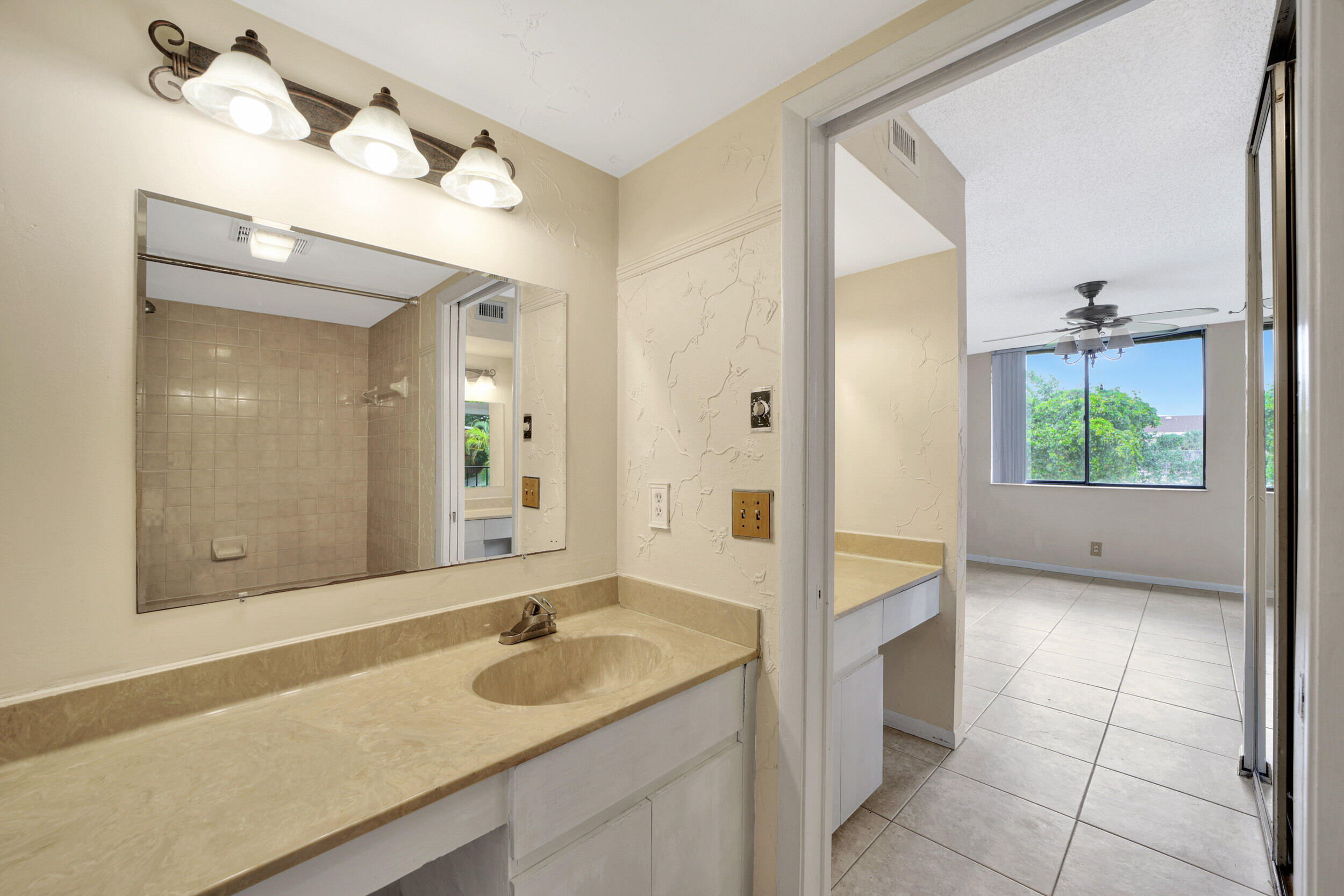 8377 Trent Court, Unit A Boca Raton, FL 33433 - Photo 32 of 33 41_22226183
